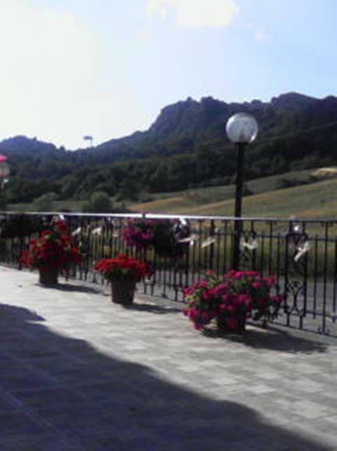 Appartamento Montefumaiolo Balze ภายนอก รูปภาพ